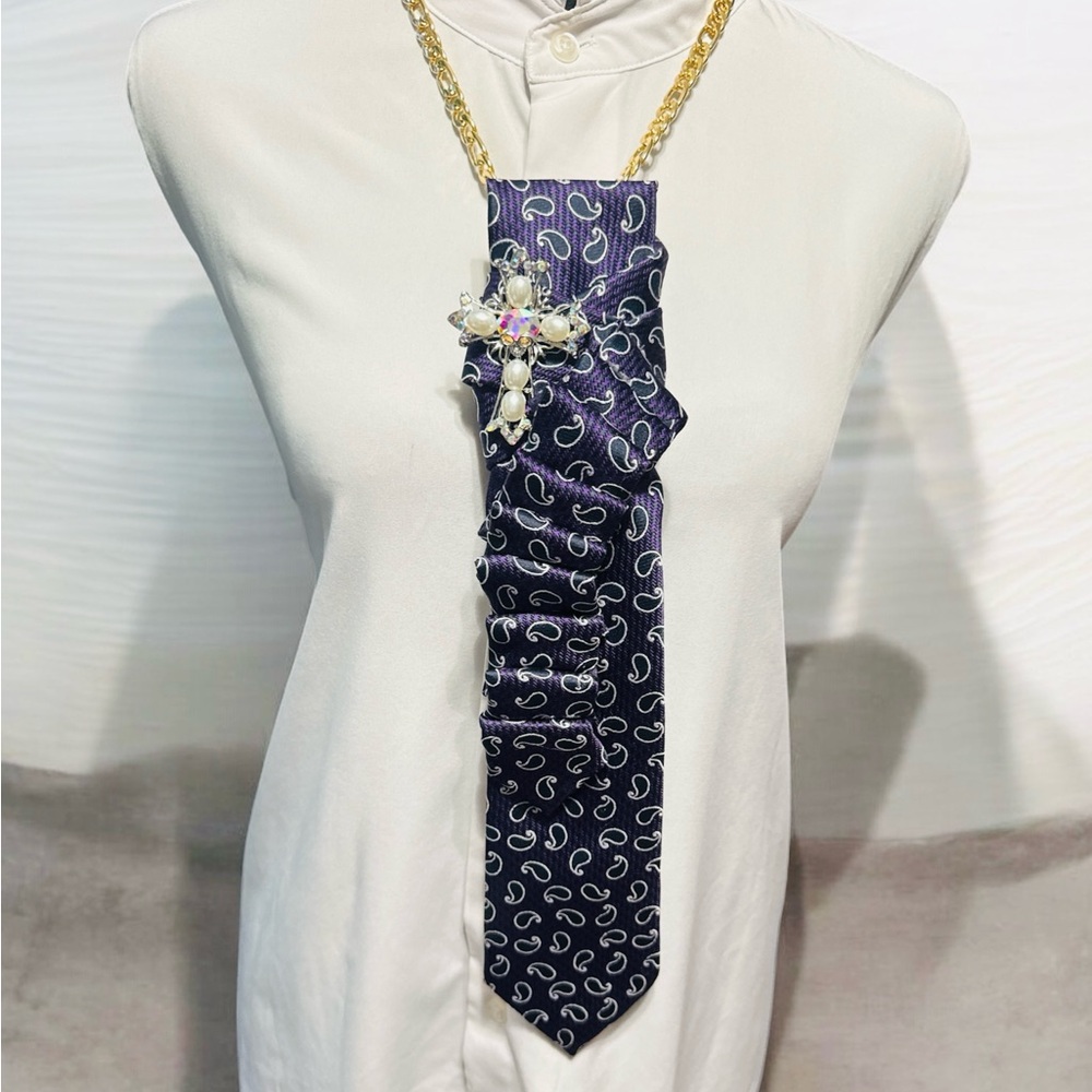 Elegant Black and Purple Paisley Women's Necktie